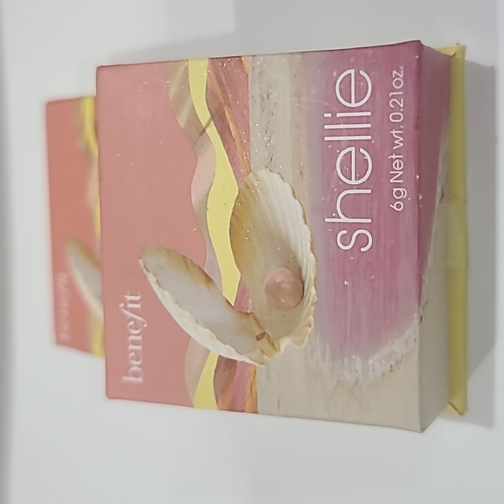 SALE! ✅ Benefit #SHELLIE Silky-Soft Powder Blush ✨ NEW IN BOX